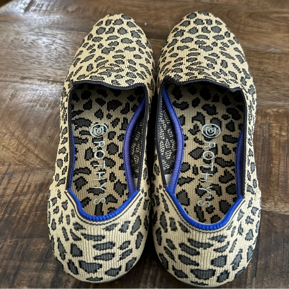 Rothy's Leopard Print Slip-On Flats with Royal Blue Trim - Picture 4 of 6